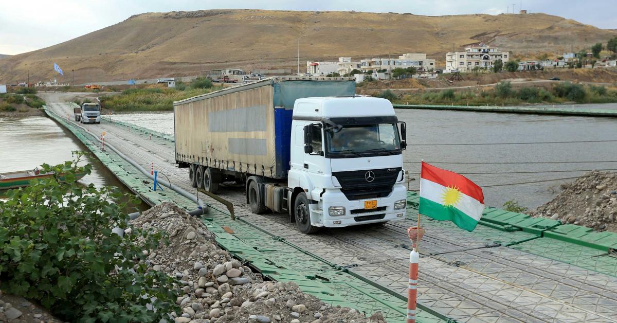 5 parti Peshabur ve Semelka için Mazlum Abdi ve ABD Temsilcisi ile görüstü