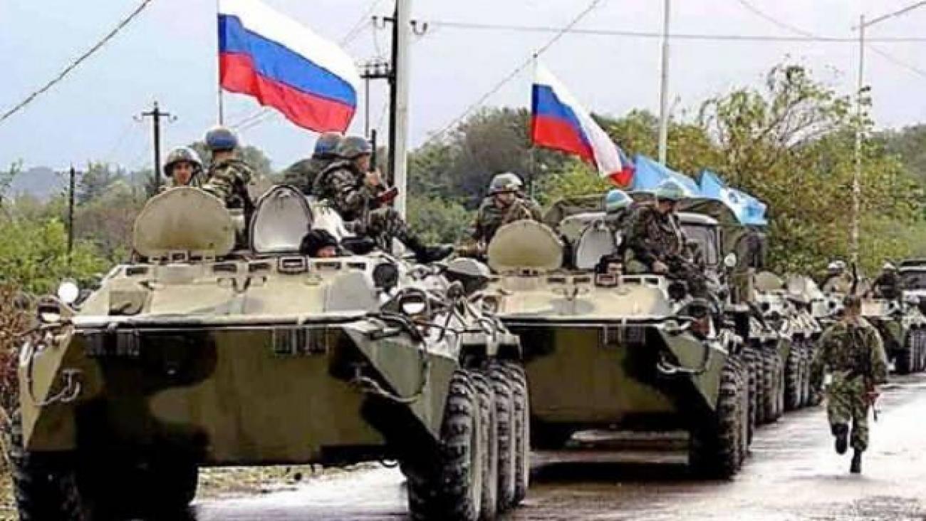 NATO: Rusya, sinira askeri yiginagi durdurmuyor!