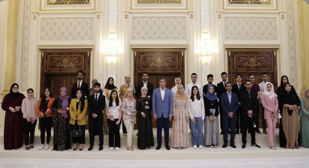 Neçirvan Barzani’den Kürdistan’in basarili ögrencilerine söz