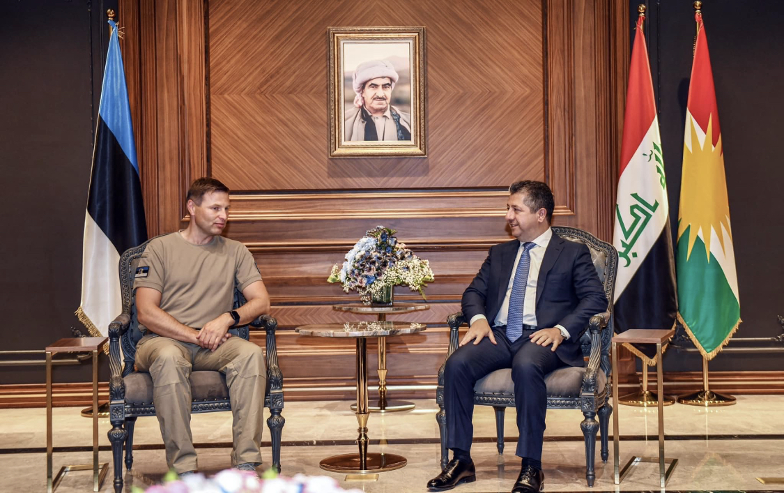 Basbakan Barzani, Savunma Bakani Pevkor’u kabul etti