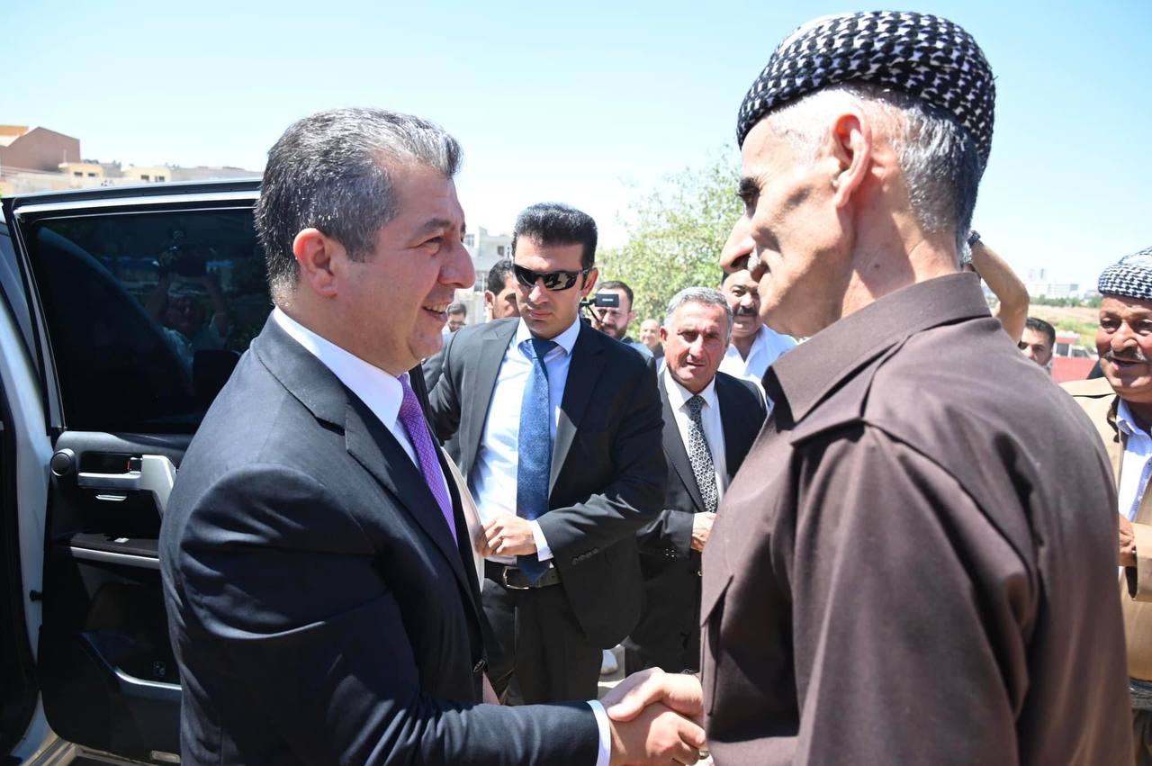 Basbakan Duhok’ta vatandaslarla bir araya geldi