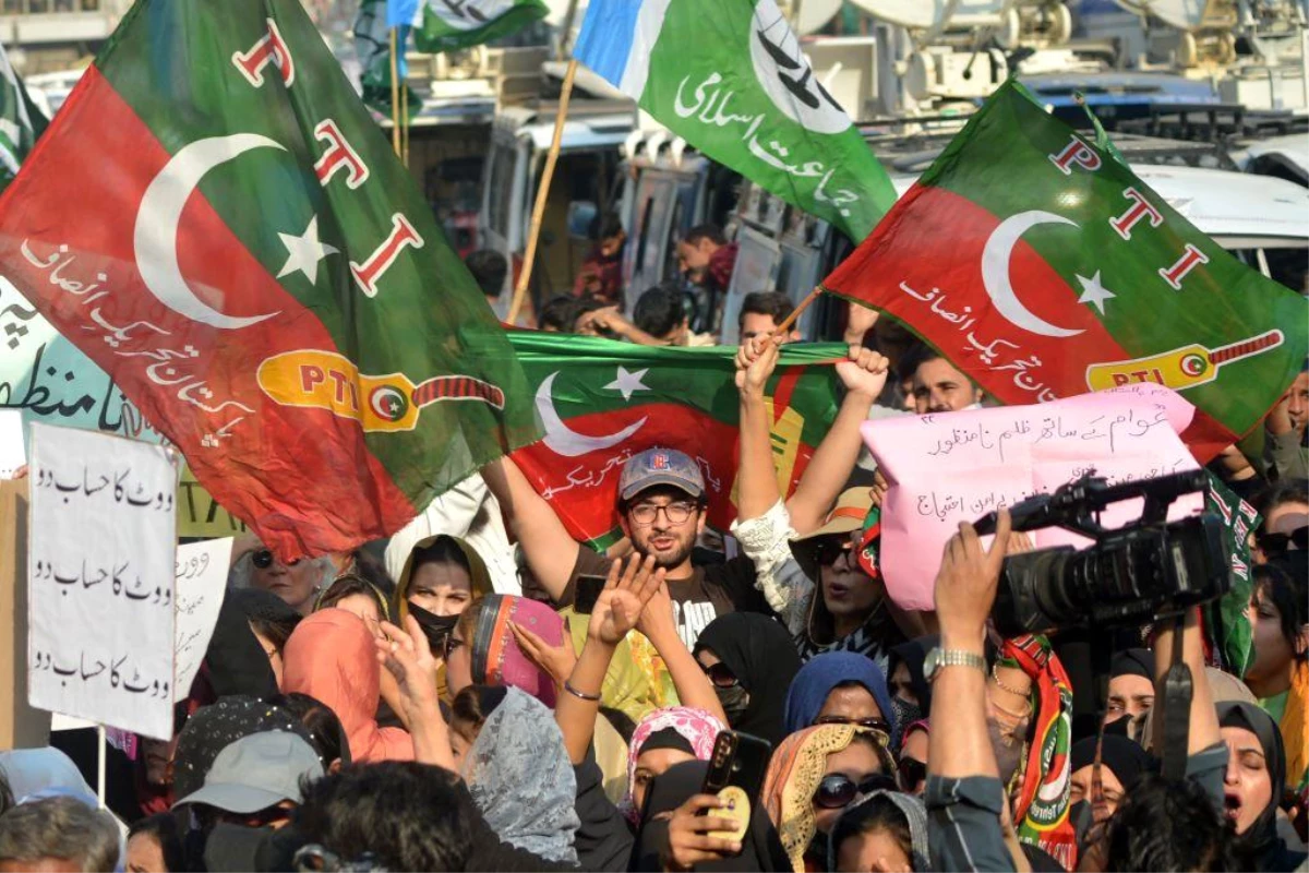 Artêsa Pakistanê xwest ku partî pistî hilbijartinan dev ji dijberiyan berdin!