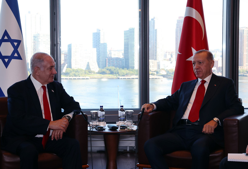 Erdogan bi Serokwezîrê Îsraîlê Netanyahu re hevdîtin kir