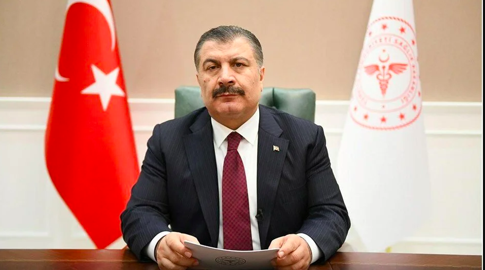 Koca'dan 'Kürtçe' yaniti: Sadece Türkçe hizmet alabilirler