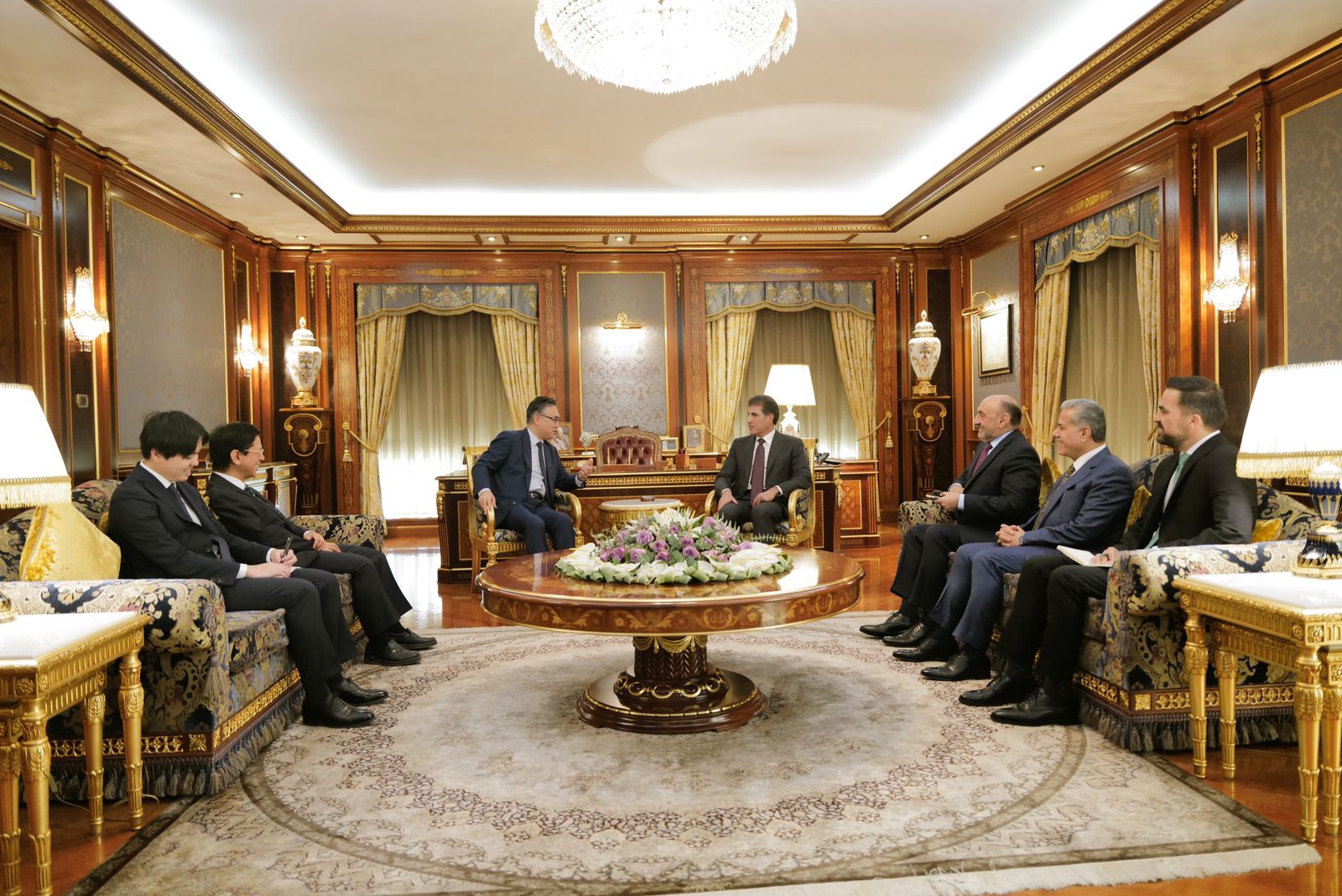 Neçirvan Barzani ile görüsen Japon büyükelçiden Kürtçe mesaj!