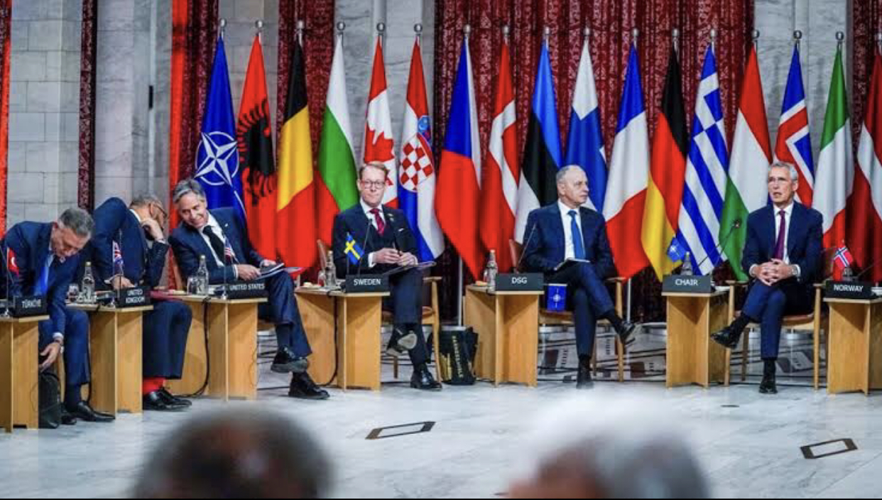NATO ülkelerinin disisleri bakanlari Brüksel'de toplandi