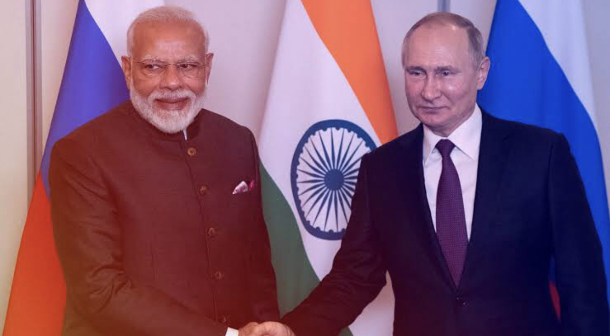 Manturov: Rusya ile Hindistan arasindaki ticaret cirosu…