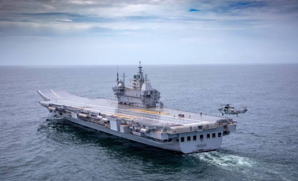 ‘O ülke’ savas gemilerini konuslandirdi!