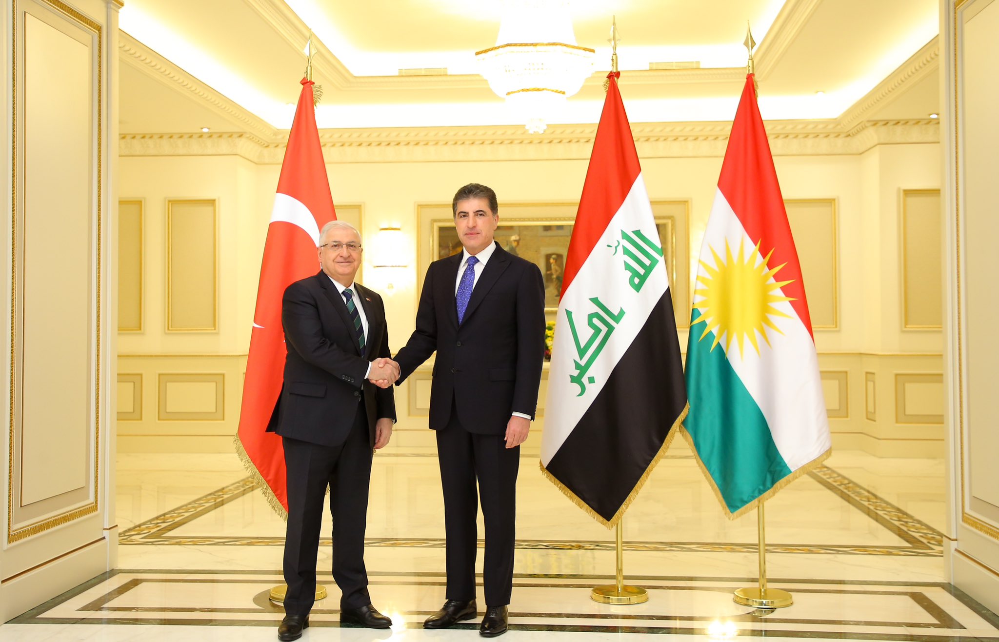 Nêçîrvan Barzanî li gel wezîrê berevaniya nistimanî ya Tirkiyê civiya