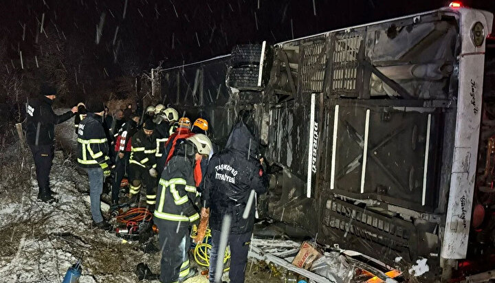 Kastamonu’da feci kaza: Hayatini kaybeden ve çok sayida yarali var!