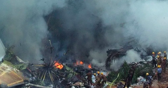 Uçak düstü! Rusya ve Hindistan’dan açiklama!