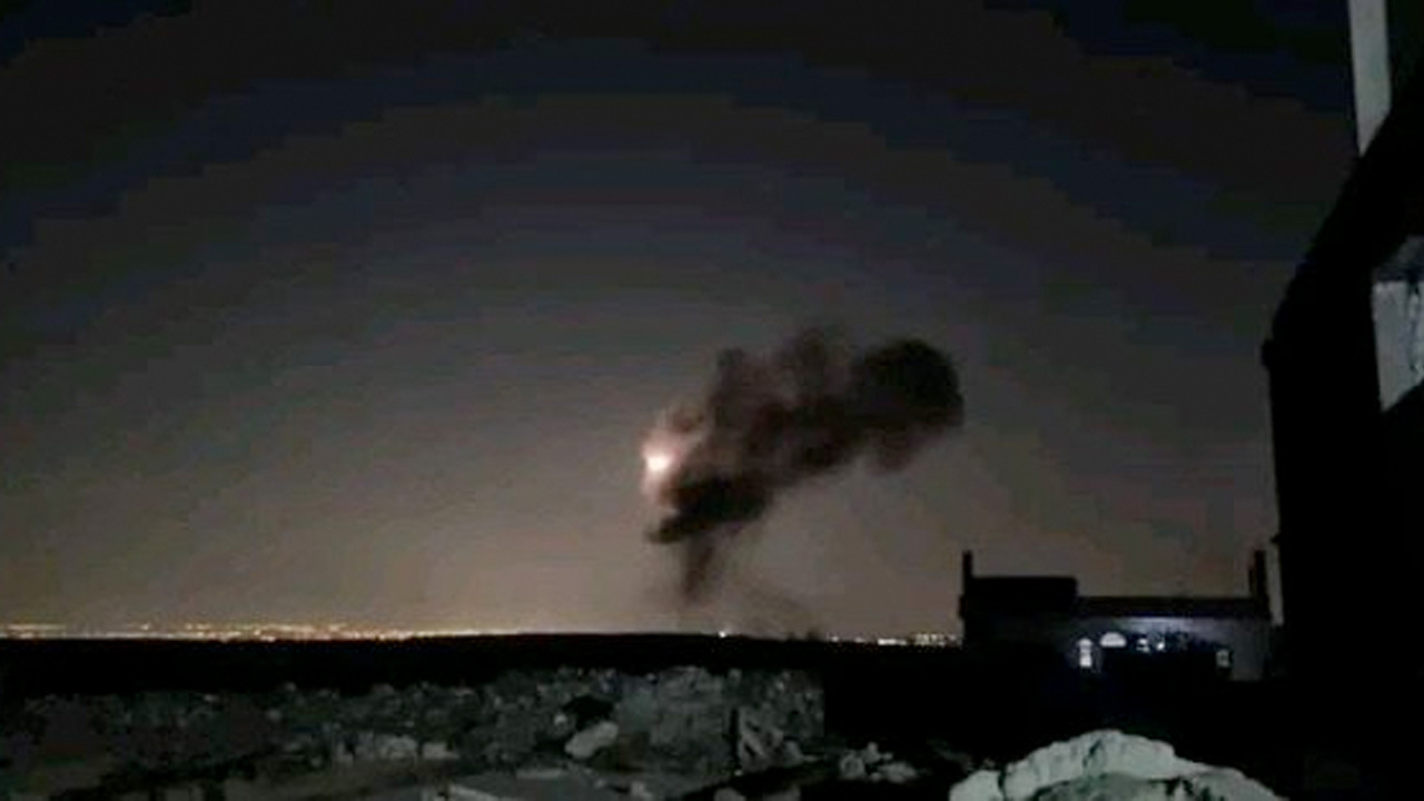 Ürdün Suriye'de hava saldirilarina devam ediyor!