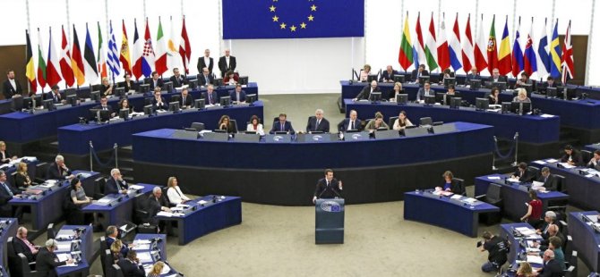 AP üyeleri ülkeye kabul edilmedi: Geri gönderildi