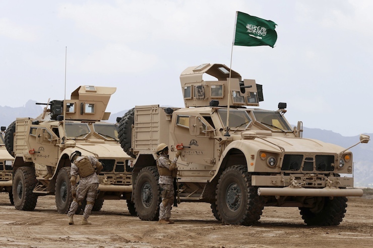 Koalisyondan Husilere karadan ve havadan baskin