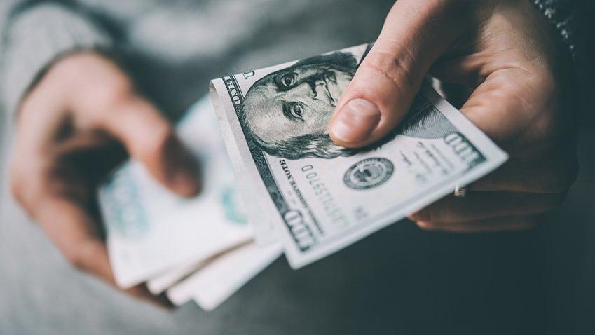 Dolar/TL kurunda son durum: Güne kaç seviyesinde basladi?