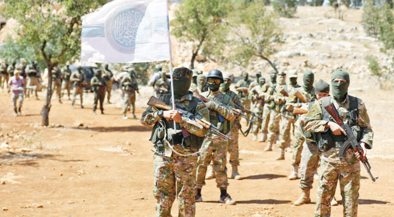 Rejim, HTS’ye havadan ve karadan saldirdi: Agir kayiplar