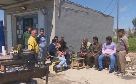 Kerkük'te skandal: Araplar silahli güçlerle Kürtlerin evini isgal etti!