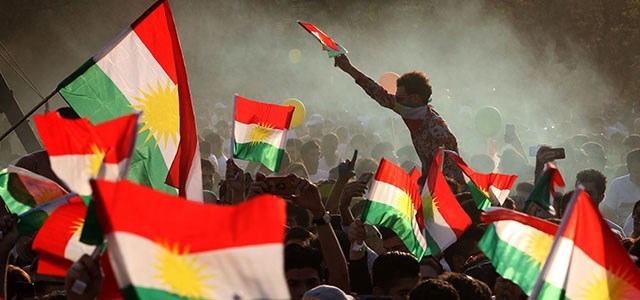 “Kürtlerin bir devleti yok. Bunun için bayragi dalgalandirilmamali’