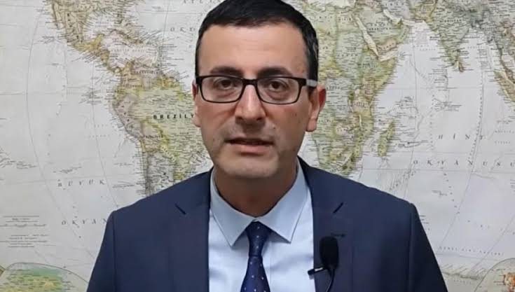 Ekonomist Zelyut: Savasa hazir misin Türkiye?