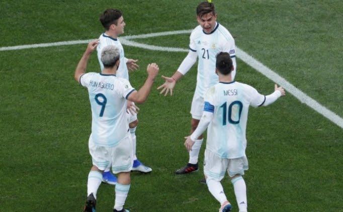 Messi ve Medel’in kizardigi maçin galibi Arjantin