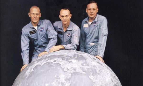 Ay’i fetheden üçlü