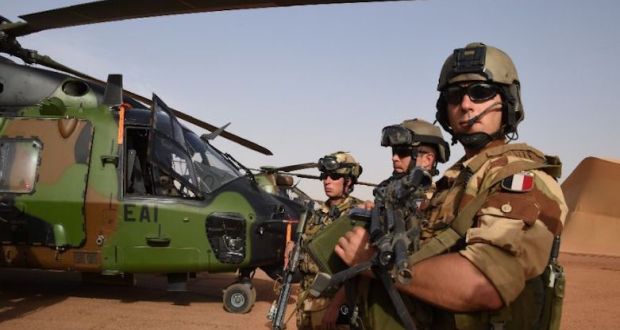 هێزێکی تایبەتی فەڕەنسا بە چەکی قورسەوە گەیشتە ڕۆژئاوای کوردستان