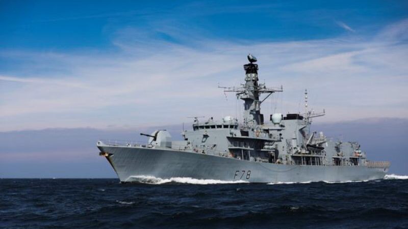 بەپەلە    ...  بەریتانیا کەشتییەکی شەڕکەری دیکەی ڕەوانی کەنداوی فارس کرد