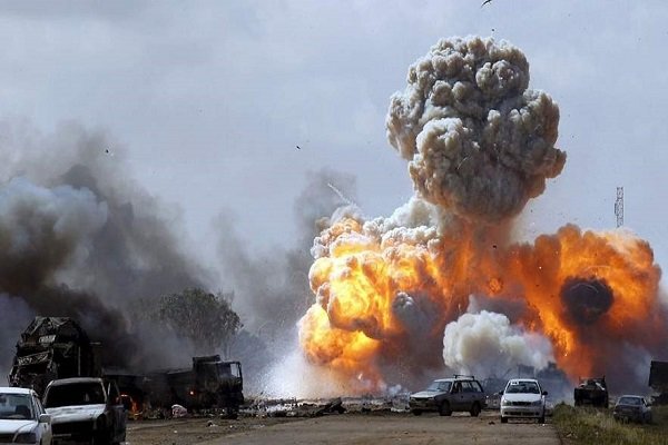 بەپەلە ... بە هۆی تەقینەوەیەکی بەهێز لە ئەدلیب ٧٧ کەس کوژرا و بریندار بوون