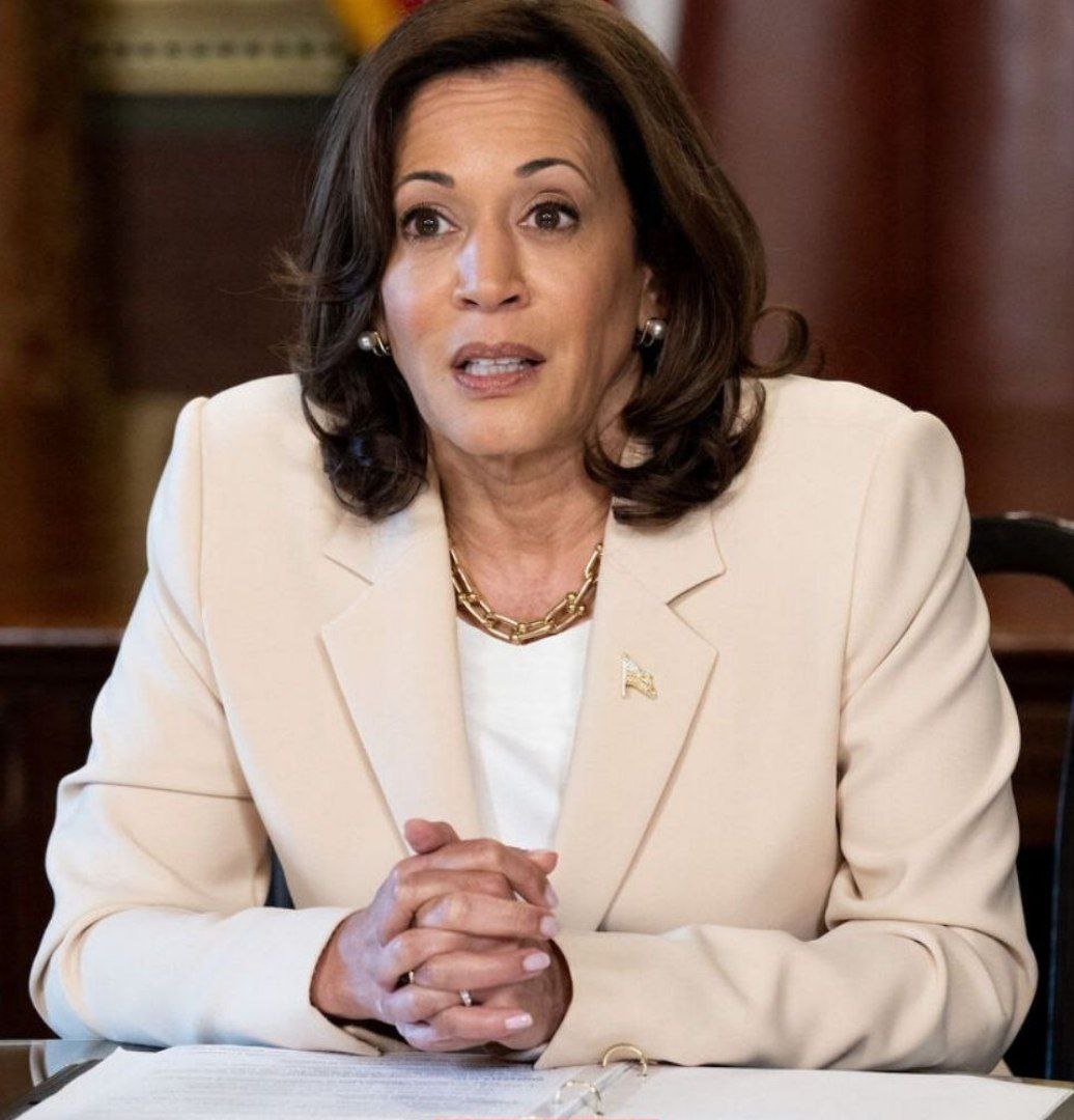 کامێلا هەریس ئامادەیی خۆی بۆ جێگرتنەوەی بایدن ڕاگەیاند