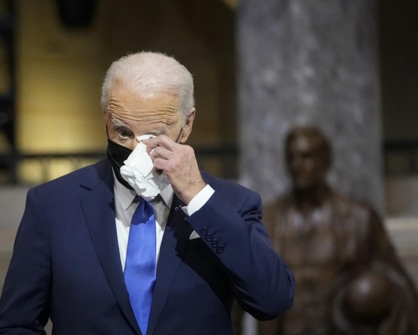 بایدن هۆشداری بەپەلە دەدات سەبارەت بە هەڵگیرسانی شەڕی گەورەی جیهانی