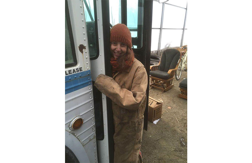 بەوێنە... ئافرەتێک بە3 ساڵ جوانترین ماڵ دروست دەکات