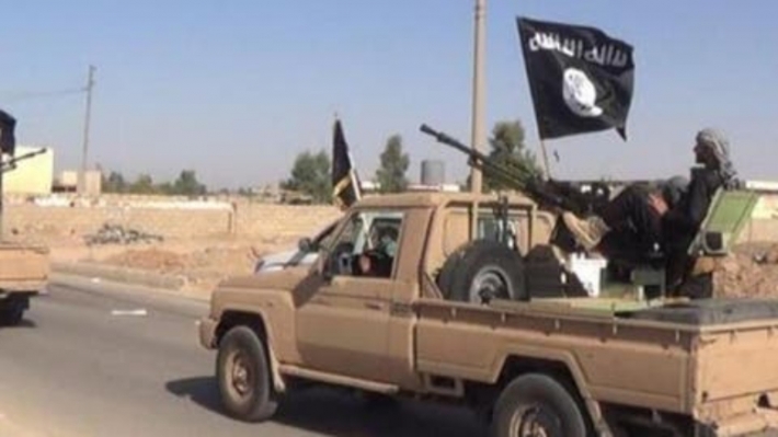 سوپای عێران لە ترسی داعش گوندێکی چۆڵ کرد