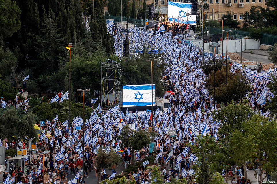 100 بەرپرسی باڵای پێشووی سەربازی سیناریۆی ڕووخانی سیسته‌می ئیسرائیل تاوتوێ دەکەن
