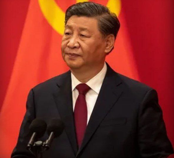 شی جین پینگ " بۆ سێیەمین خولی ٥ ساڵە بوو بە سەرۆکی چین