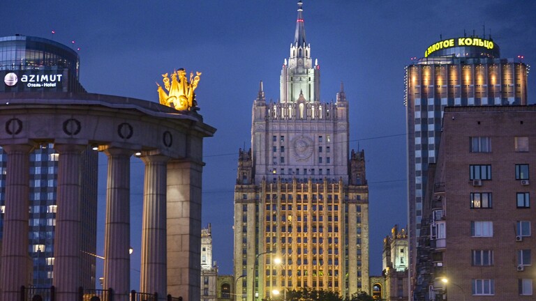 ڕووسیا باڵیۆزی هەر سێ ووڵاتی فەرەنسا ، سوید و ئاڵمانیا بانگهێشت دەکات