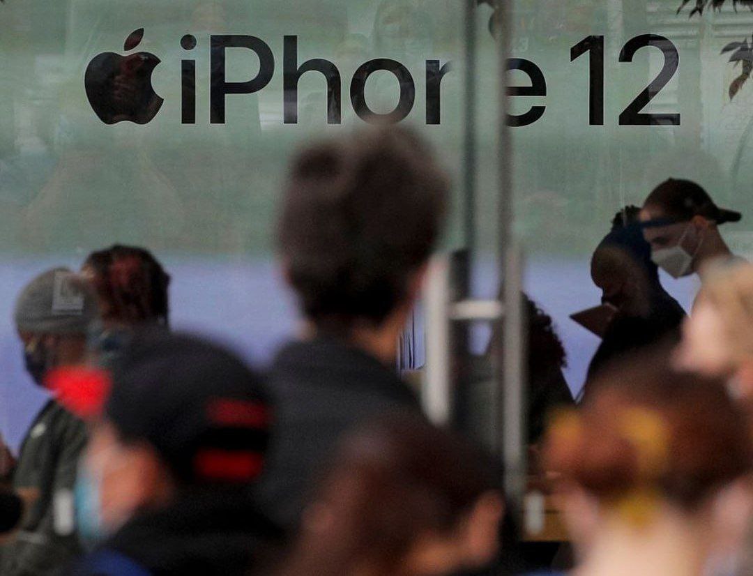 فەڕەنسا فرۆشتنی ئایفۆن ١٢ی قەدەغە کرد بەهۆی شێرپەنجەیی بوونی