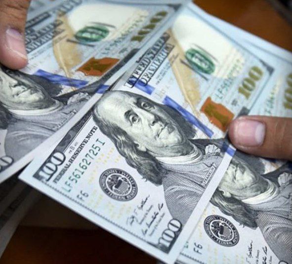 ئێران و ڕووسیا دۆلار لە مامەڵەکانی نێوان خۆیان وەلاوە دەنێن