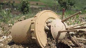 کۆڵبەرێکی خەڵکی بانە بە هۆی تەقینەوەی مین بریندار بوو