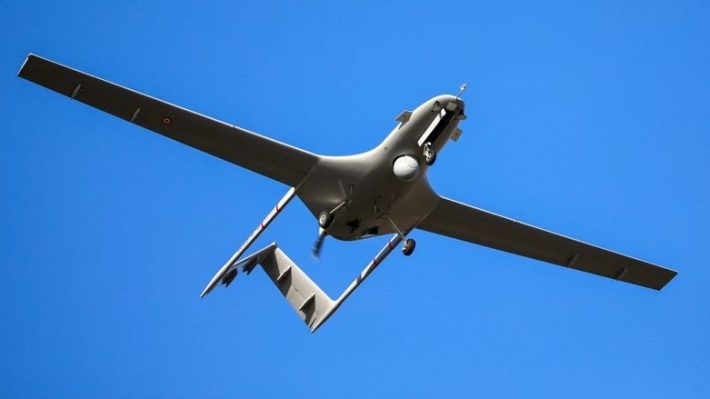 لە ڕانیە فڕۆكەیەكی بێفڕۆكەوان ئۆتۆمبێلێکی کرده ئامانج