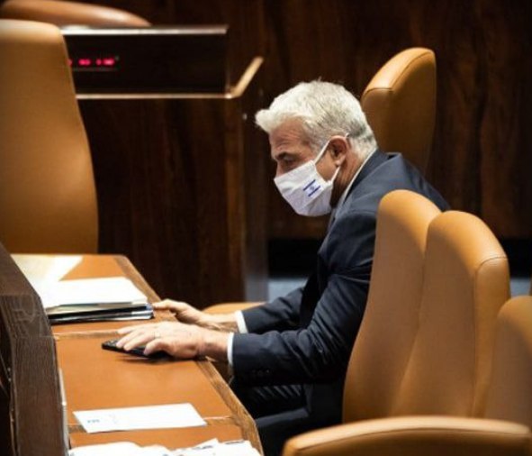 دەست بەکاربوونی سەرۆکوەزیرانی یائیر لاپید بە ئامادەبوون لە وەزارەتی شەڕی ئیسرائیل