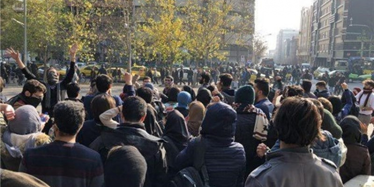 بەردەوامیی خۆپیشاندانە ناڕەزایەتییەکانی خەڵکی ئێران دژی حکومەت