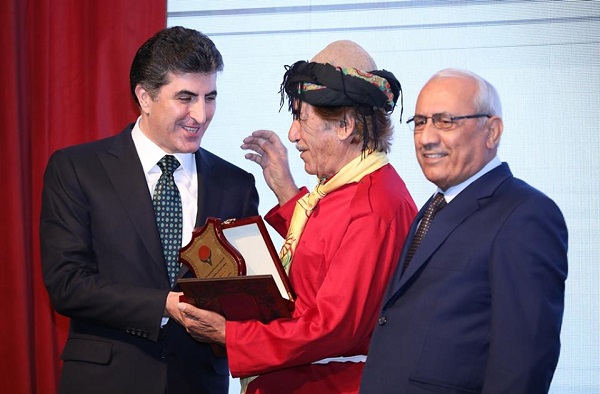 سەرۆکوەزیرانی هەرێمی کوردستان  ...  داهاتوویەکی گەش چاوەڕێی گەلی کورد ە