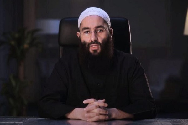 بەپەلە     ...     سەرۆک و ئەندامانی کۆمەڵەیەکی تێرۆریستی لە فەڕەنسا داوای مافی پەنابەری تورکیا لە ئەردۆغان دەکەن