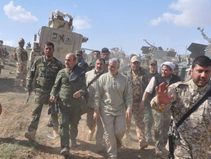 بەپەلە   ...   قاسم سوله‌یمانی له‌رێگه‌ی فرۆكه‌ی مه‌ده‌نییه‌وه‌ به‌رده‌وامه‌ له‌ئۆپراسیۆنی ڕه‌وانه‌ كردنی چه‌كی سووك و قورس بۆ ناو خاكی سووریا