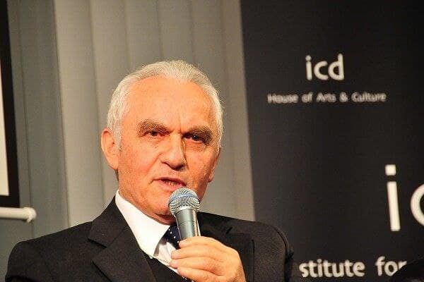 یاشار یاکیش   :   تورکیا لە گۆشەگیری و تەنیایی سیاسی دایە