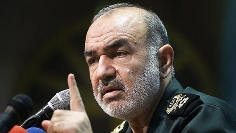 فەرماندەی گشتی سوپای پاسداران ... هەر کەسێک دەیەوێت ووڵاتەکەی ببێتە مەیدانی شەڕ " بسم اللە " ئێمە هێشتا خۆمان نیشان نەداوە