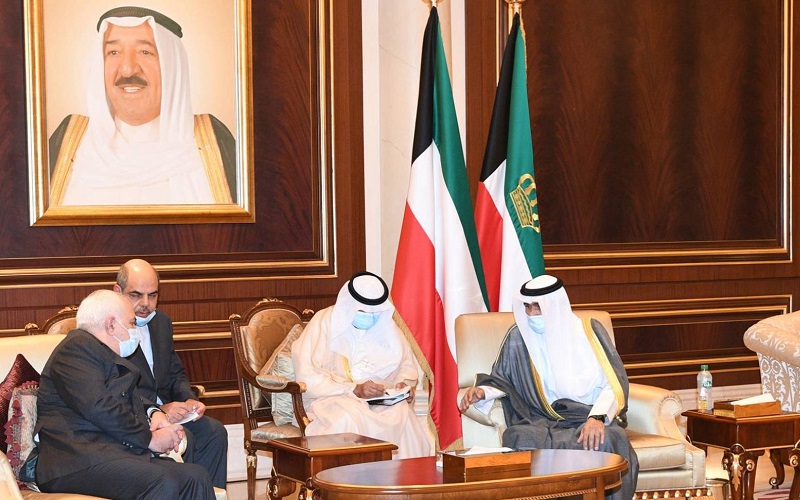 چاوپێکەوتنی جیاگانەی زەریف ، ئێسپەر و هەندێک لە بەرپرسانی جیهانی عەرەب لەگەڵ ئەمیری نوێ کووەیت