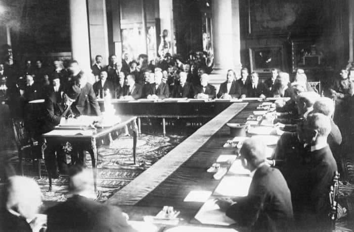 لە یادی سەد ساڵەی پەیمانی سێڤەر کوردانی تاراوگە نامەیەکیان ئاراستەی سەرۆکی فەڕەنسە کرد