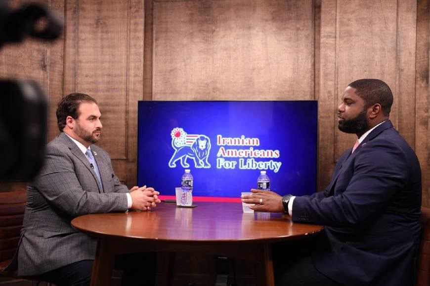 بایرۆن دۆناڵدز نوێنەرى کۆماریخوازەکانى ئەمریکا: دەبێت پشتیوانى لە خواستەکانى خەڵکى ئێران بکەین بۆ گەیشتن بە ئازادى