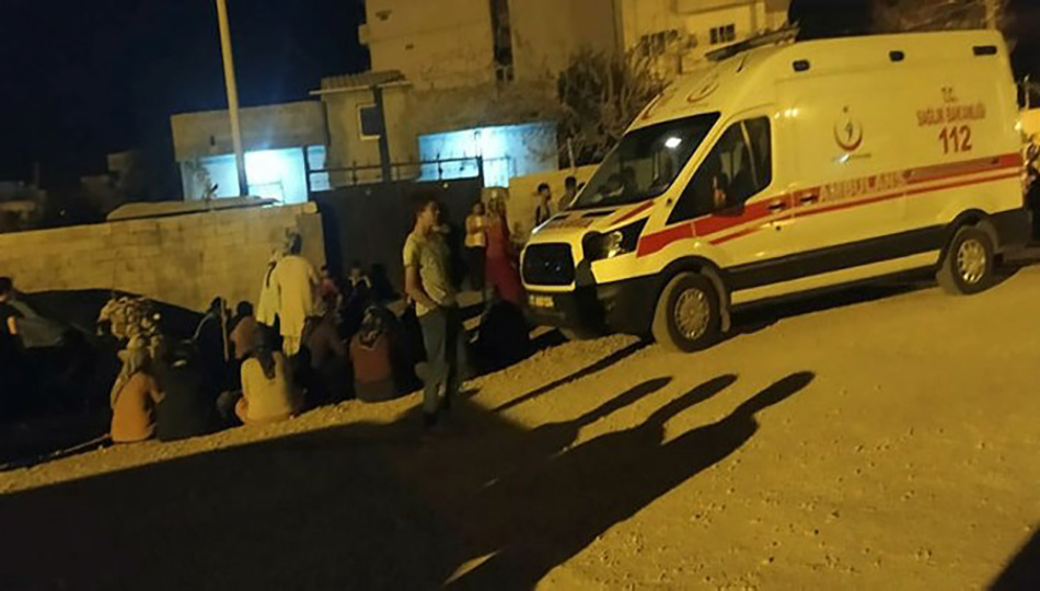 لە باکووری کوردستان پیاوێک ژنەکەی و ٣ کچی خۆی کوشت